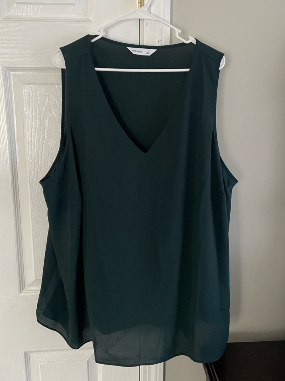Nine West Classic Tank Top